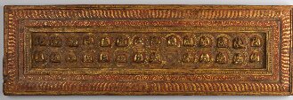 Tibetischer Buchdeckel (Unterdeckel) mit Darstellungen von Gottheiten